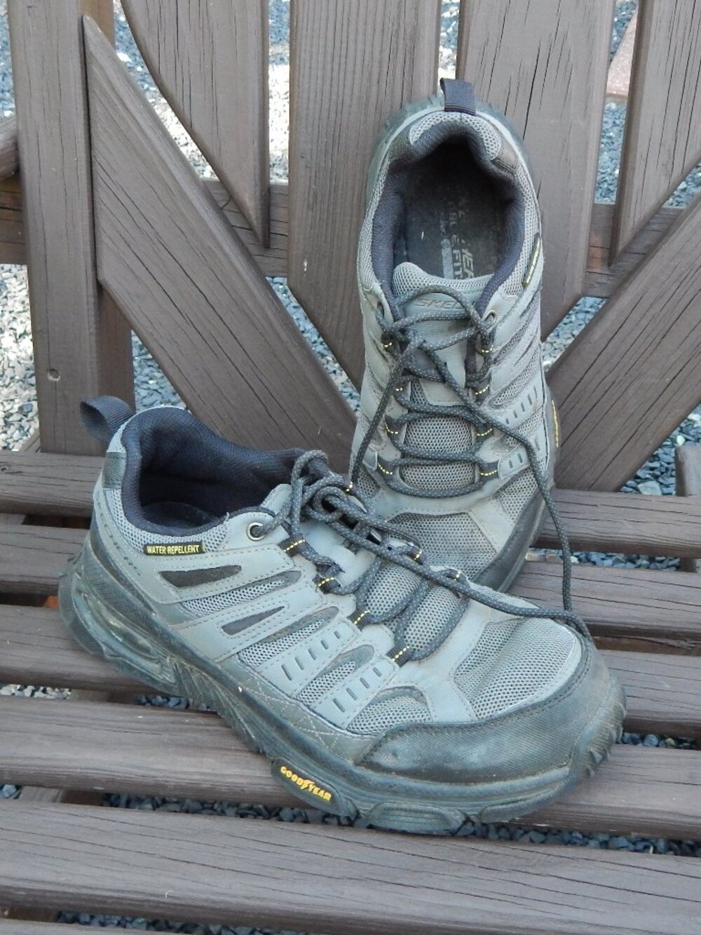 Skechers Work Men’s Skech‑Air Envoy Arcket Steel Toe Work Shoe – Size 9.5